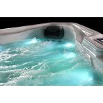 76 – Jet Acrylic Square Hot Tub with Ozonator - Image 15