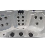 76 – Jet Acrylic Square Hot Tub with Ozonator - Image 10