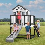 Backyard Discovery Sweetwater Heights Elevated Playhouse - Prioka