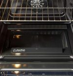 GE 30-inch Freestanding Electric Convection Range with No Preheat Air Fry, WiFi, and EasyWash Oven Tray, Stainless Steel - Image 4