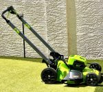 Greenworks 80V 21-Inch Cordless Self-Propelled Lawn Mower with 4.0Ah Battery & Charger - Image 4