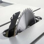 Griizzly G0771Z 10″ 2 HP 120V Hybrid Table Saw with T-Shaped Fence - Image 3