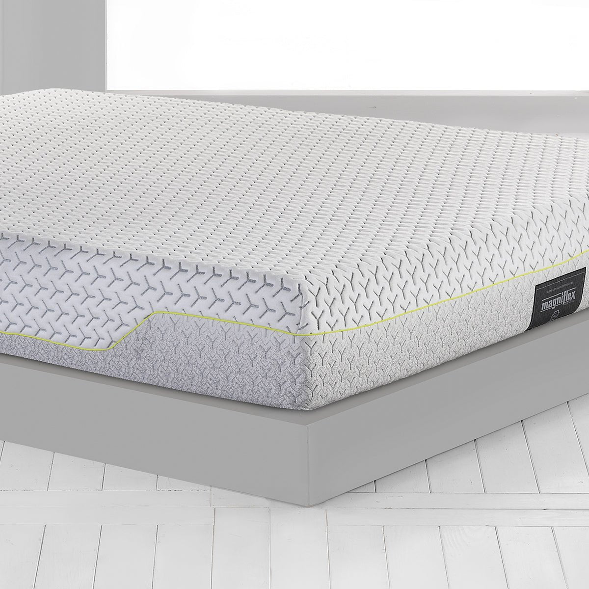 magniflex-magnistretch-sport-10-mattress-active-recovery-traction-8891428 Magniflex MagniStretch Sport 10 Mattress - Active Recovery & Traction - Image 1