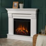 Real Flame Chateau Corner Electrics Fireplace. - Image 2